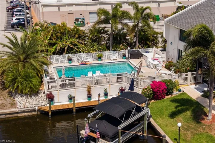 4904 Vincennes St 204, Cape Coral, Florida 33904