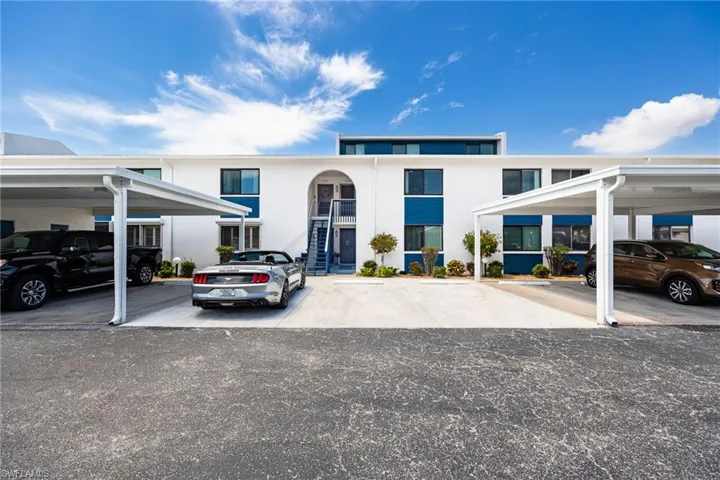 4904 Vincennes St 204, Cape Coral, Florida 33904