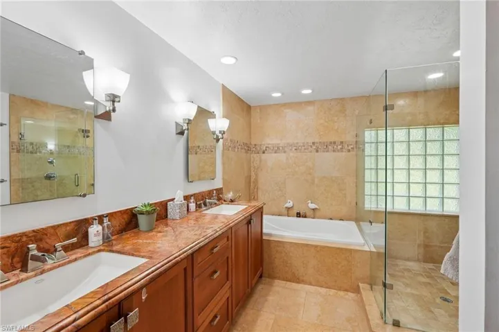 4980 Tamarind Ridge Dr, Naples, Florida 34119