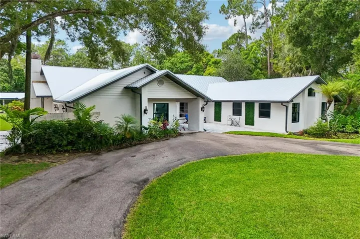 4980 Tamarind Ridge Dr, Naples, Florida 34119