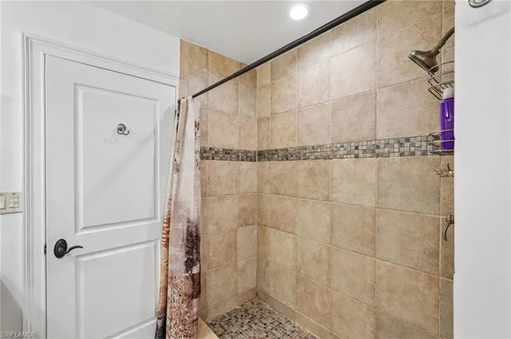 4980 Tamarind Ridge Dr, Naples, Florida 34119