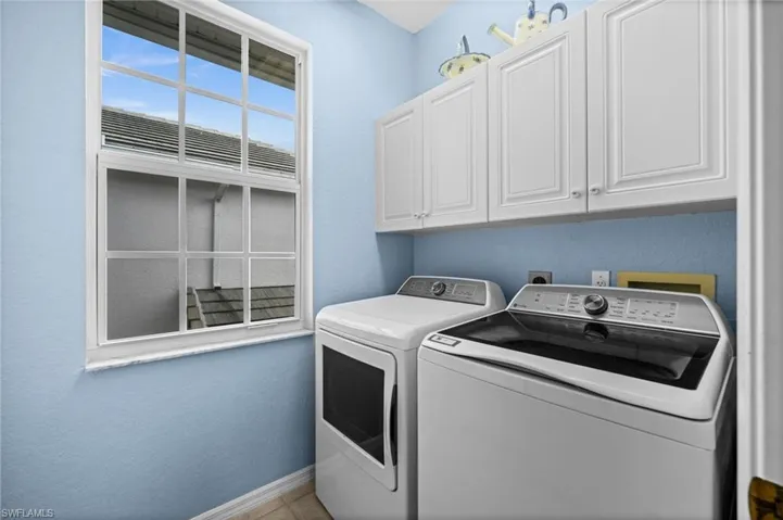 8380  Whisper Trace  LN, Naples, FL 34114
