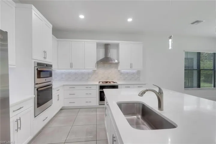 20178 Ainsley St, Estero, Florida 33928