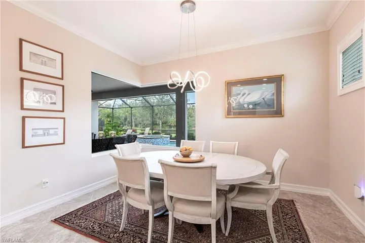 Expansive dining area with a great view of Lanai and Lake.