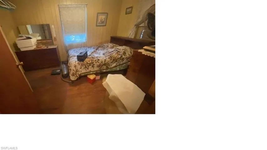 255 SE 4TH  AVE, South Bay, FL 33493