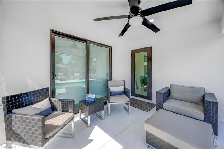841  91st N AVE, Naples, FL 34108