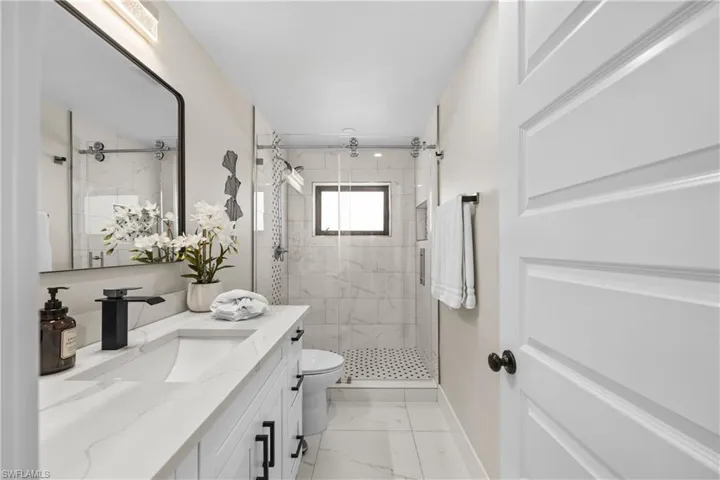 841  91st N AVE, Naples, FL 34108