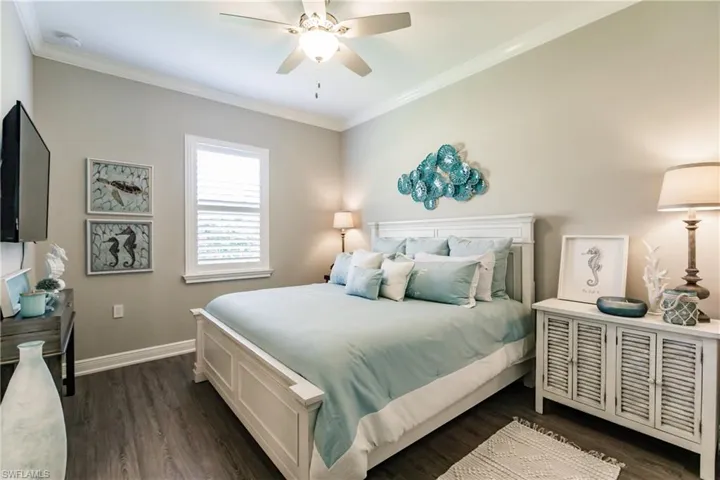 GUEST BEDROOM #2. BEAUTIFULLY UPDATED AS WELL. PLENTY OF ROOM FOR THE WHOLE FAMILY!