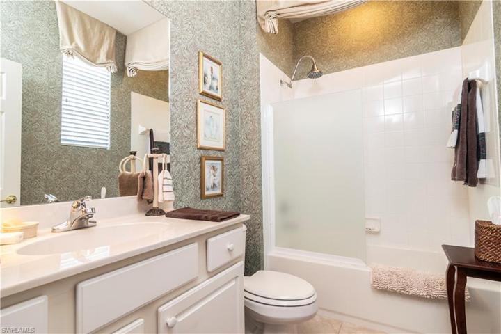 28251  Lisbon  CT, Bonita Springs, FL 34135