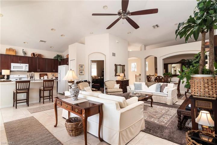 28251  Lisbon  CT, Bonita Springs, FL 34135