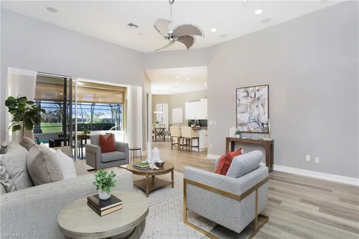 6813  Bent Grass  DR, Naples, FL 34113