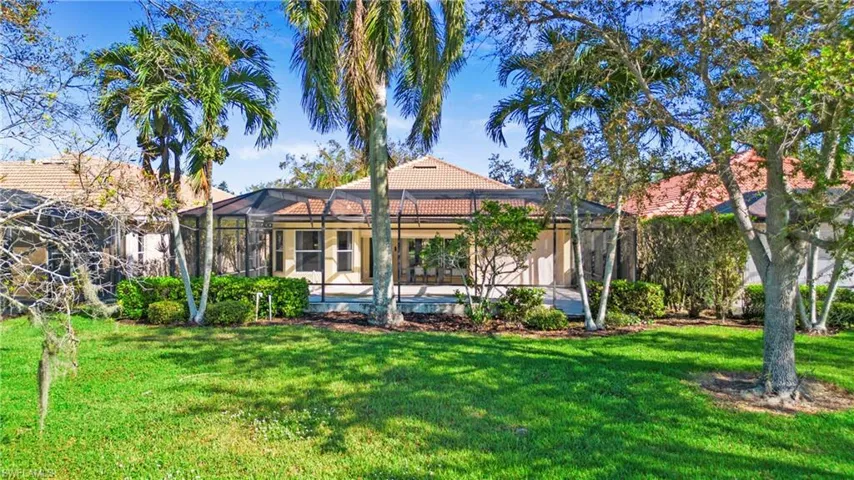 6813  Bent Grass  DR, Naples, FL 34113