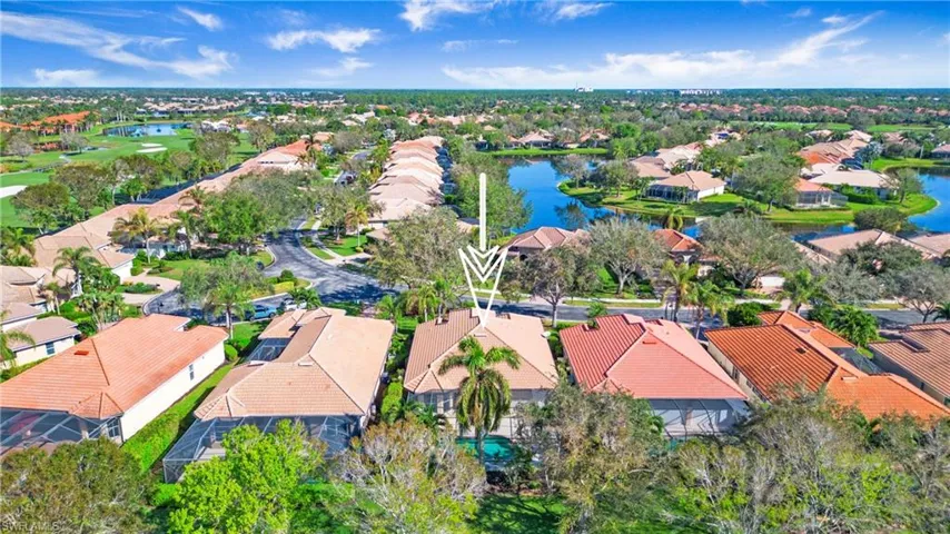 6813  Bent Grass  DR, Naples, FL 34113
