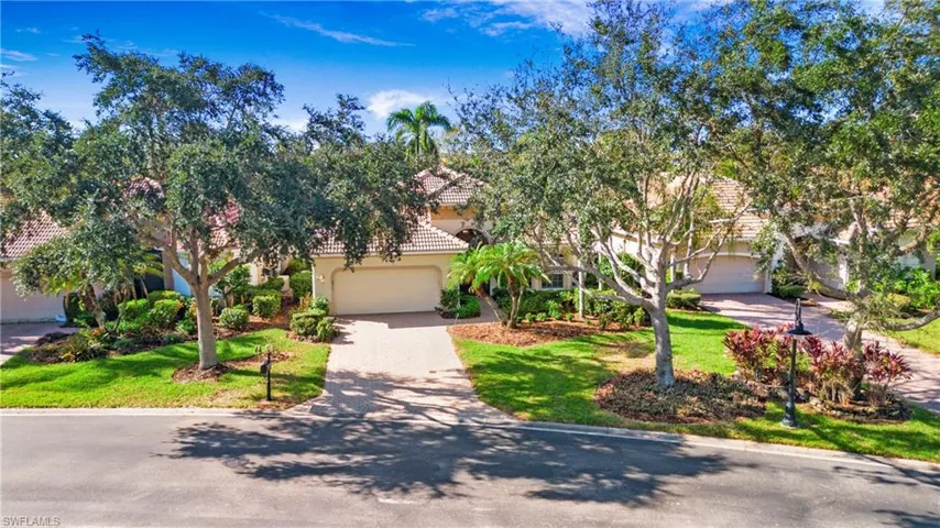 6813  Bent Grass  DR, Naples, FL 34113