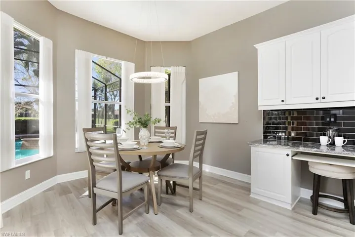6813  Bent Grass  DR, Naples, FL 34113
