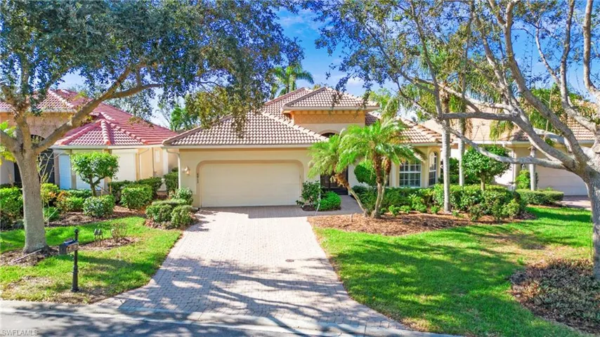 6813  Bent Grass  DR, Naples, FL 34113