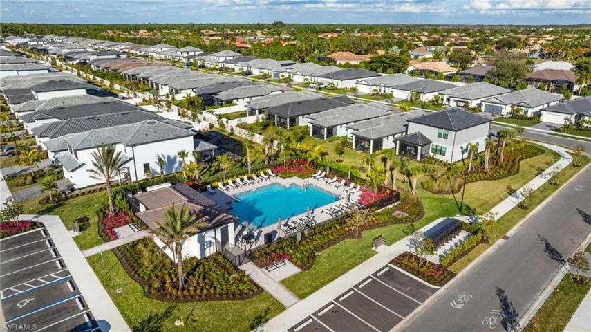 25594 Shoreline Gaze Dr, Bonita Springs, Florida 34135