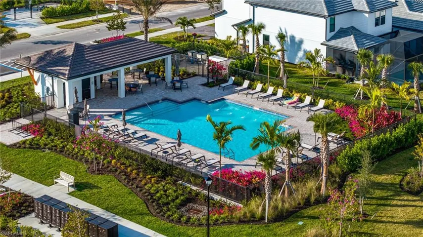 25594 Shoreline Gaze Dr, Bonita Springs, Florida 34135