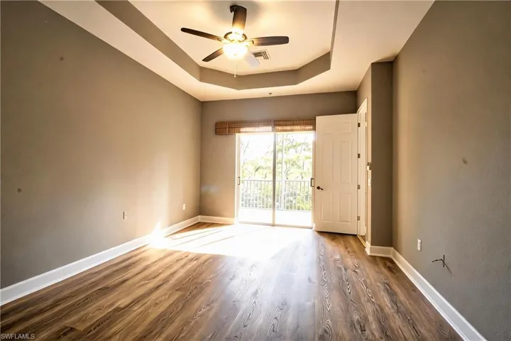 7848 Clemson St 6-202, Naples, Florida 34104