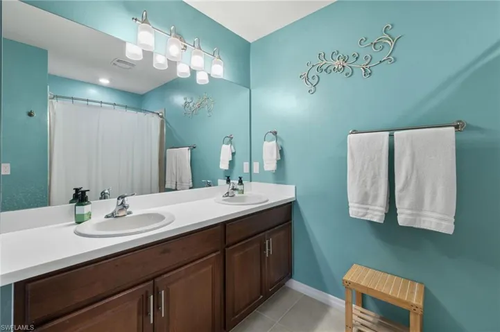 2243 SW 4th  ST, Cape Coral, FL 33991