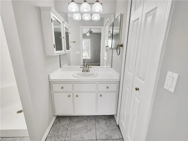 8488 Pittsburgh Blvd, Fort Myers Fl 33967