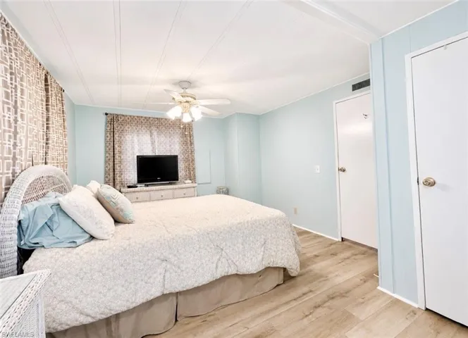 817 Cape Haze Ln, Naples, Florida 34104