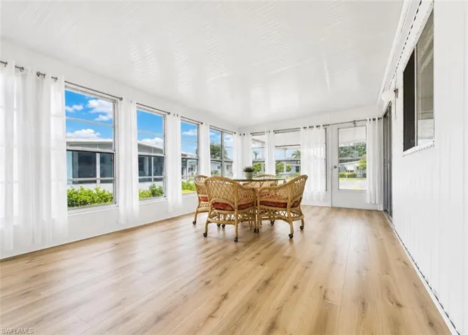 817 Cape Haze Ln, Naples, Florida 34104