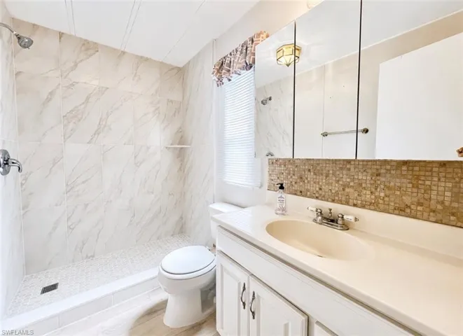 817 Cape Haze Ln, Naples, Florida 34104
