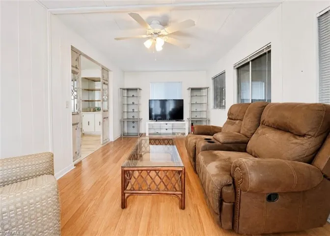 817 Cape Haze Ln, Naples, Florida 34104
