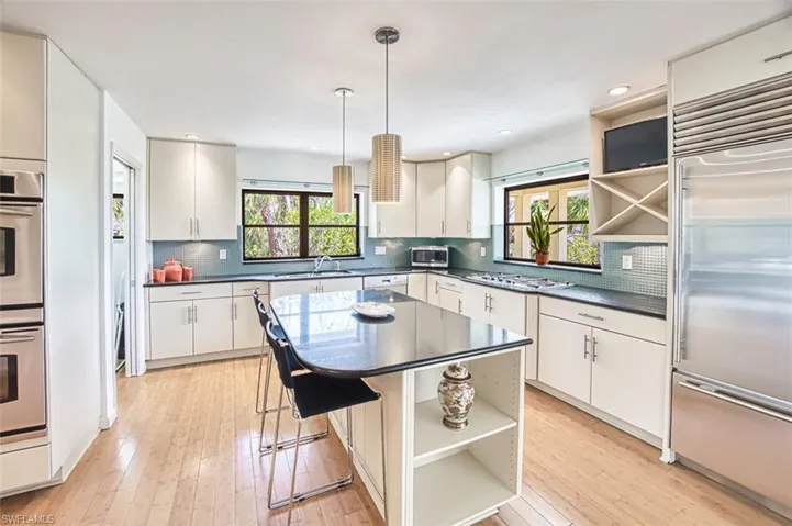 Kitchen_Sub_Zero_Bosch_Dishwasher_Bamboo_Floors