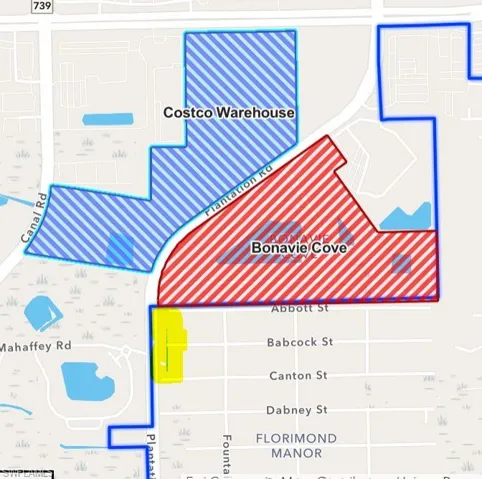 COSTCO SITE walk away distance on Colonial Blvd