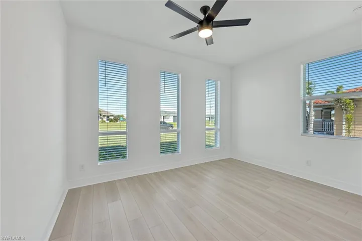 guest room 1