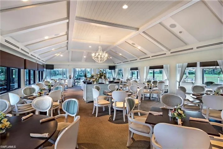 Glades 19th Hole restaurant