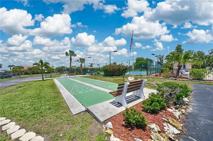17318 Timber Oak Ln, Fort Myers, Florida 33908