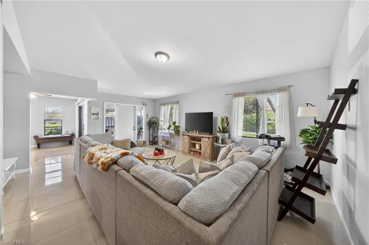 17318 Timber Oak Ln, Fort Myers, Florida 33908