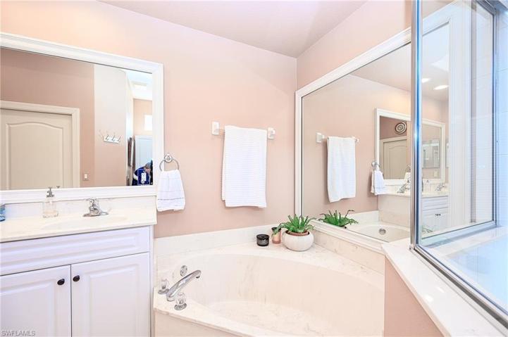 8707 Ibis Cove Cir, NAPLES FL 34119