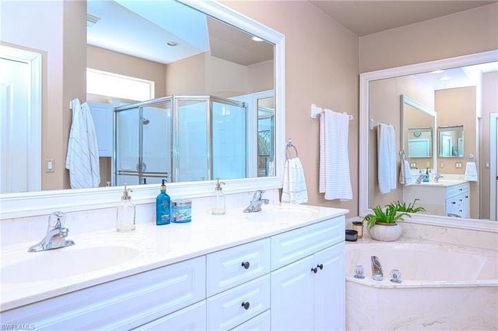 8707 Ibis Cove Cir, NAPLES FL 34119