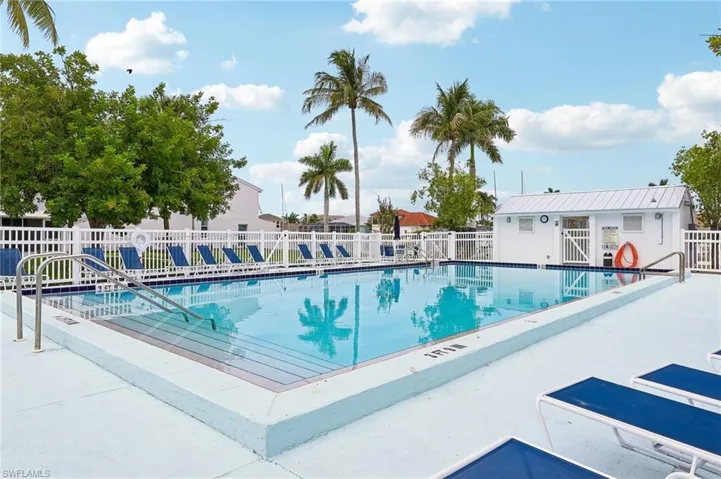 18010 San Carlos Blvd 33, Fort Myers Beach, Florida 33931