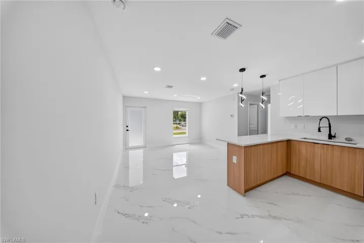 231 Andalucia Ave S, Lehigh Acres, Florida 33974