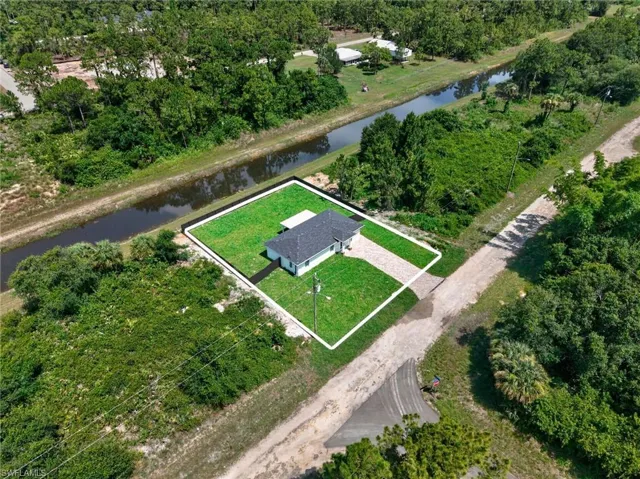 231 Andalucia Ave S, Lehigh Acres, Florida 33974
