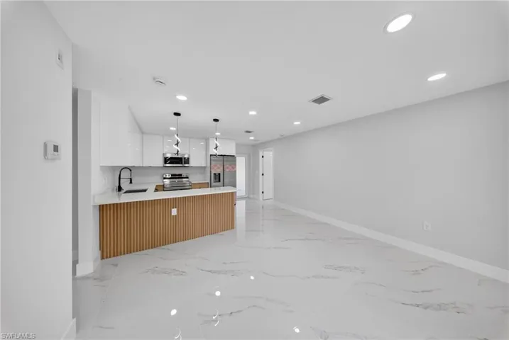 231 Andalucia Ave S, Lehigh Acres, Florida 33974
