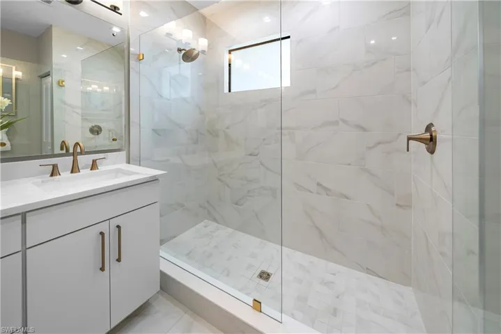 6088 Barbara Cir, Naples Fl 34112