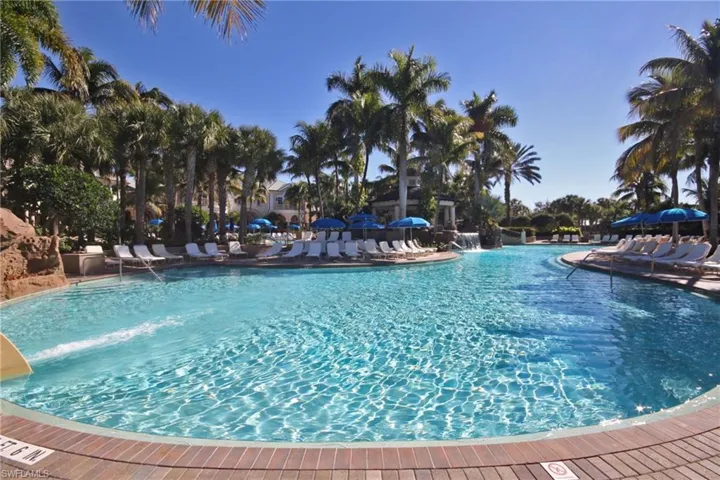 View of Club and Spa pool