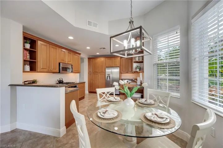Breakfast area open to kitchen