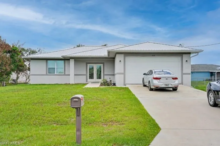 8006 Oakleaf Cir, Labelle, Florida 33935