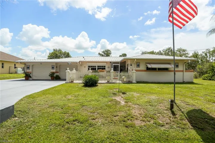 1010 Michael Ave, Lehigh Acres, Florida 33936