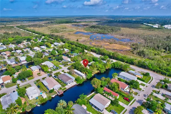 46  Moon Bay  ST, Naples, FL 34114