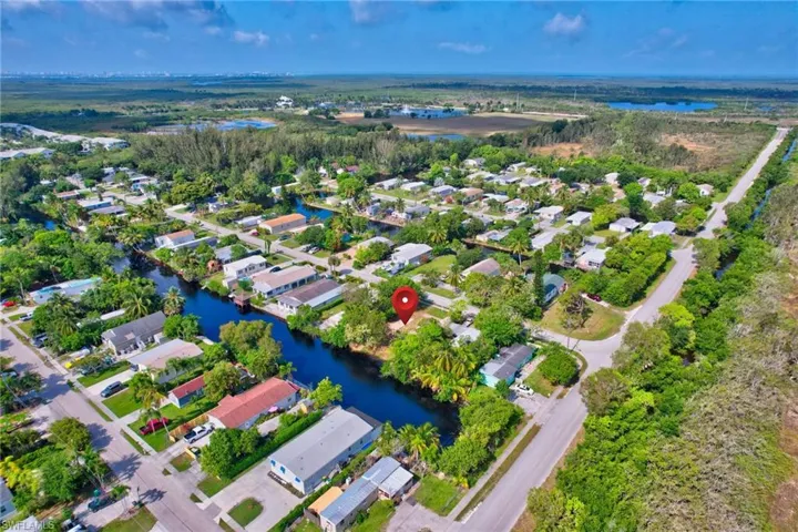 46  Moon Bay  ST, Naples, FL 34114