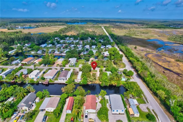 46  Moon Bay  ST, Naples, FL 34114