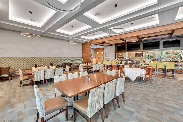 Casual Bar Dining Area